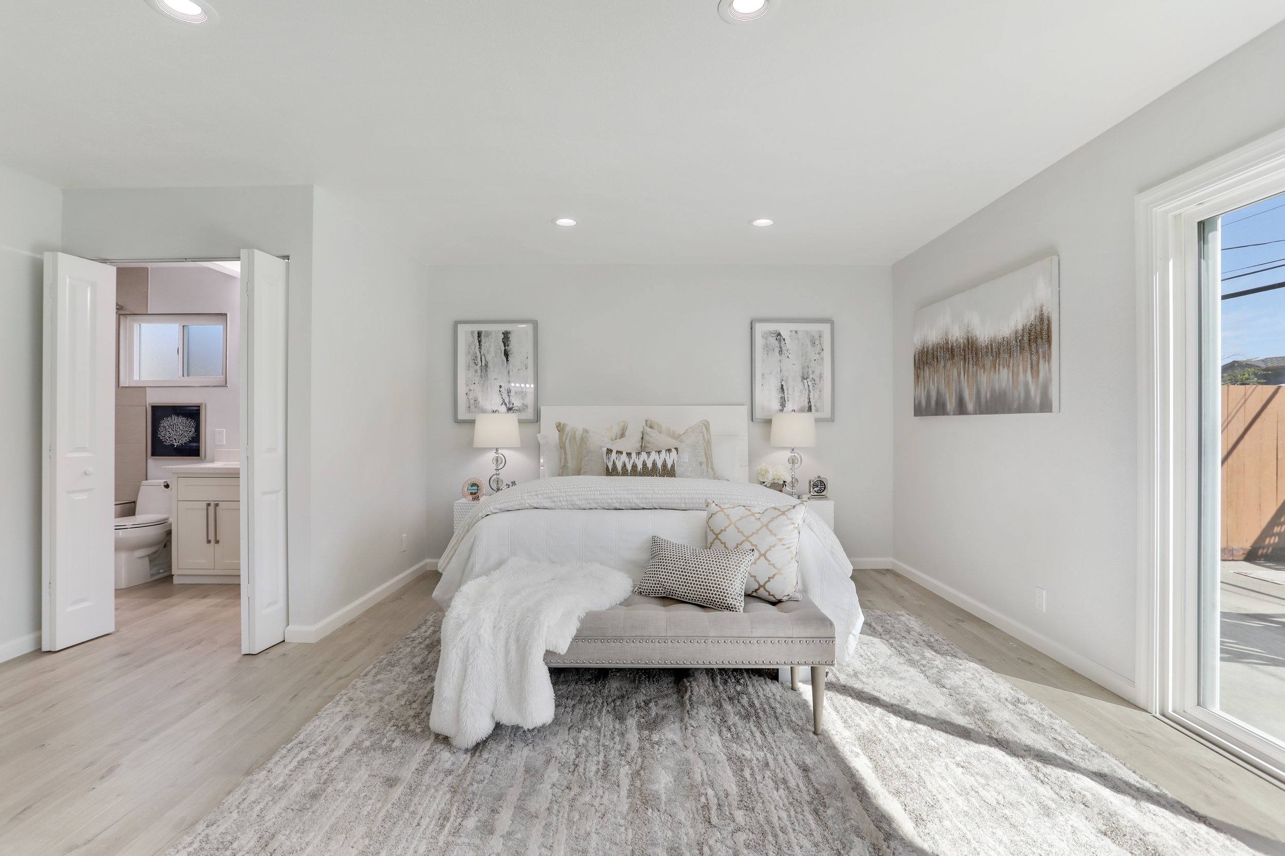 18 Master Bed Inwood35.jpeg