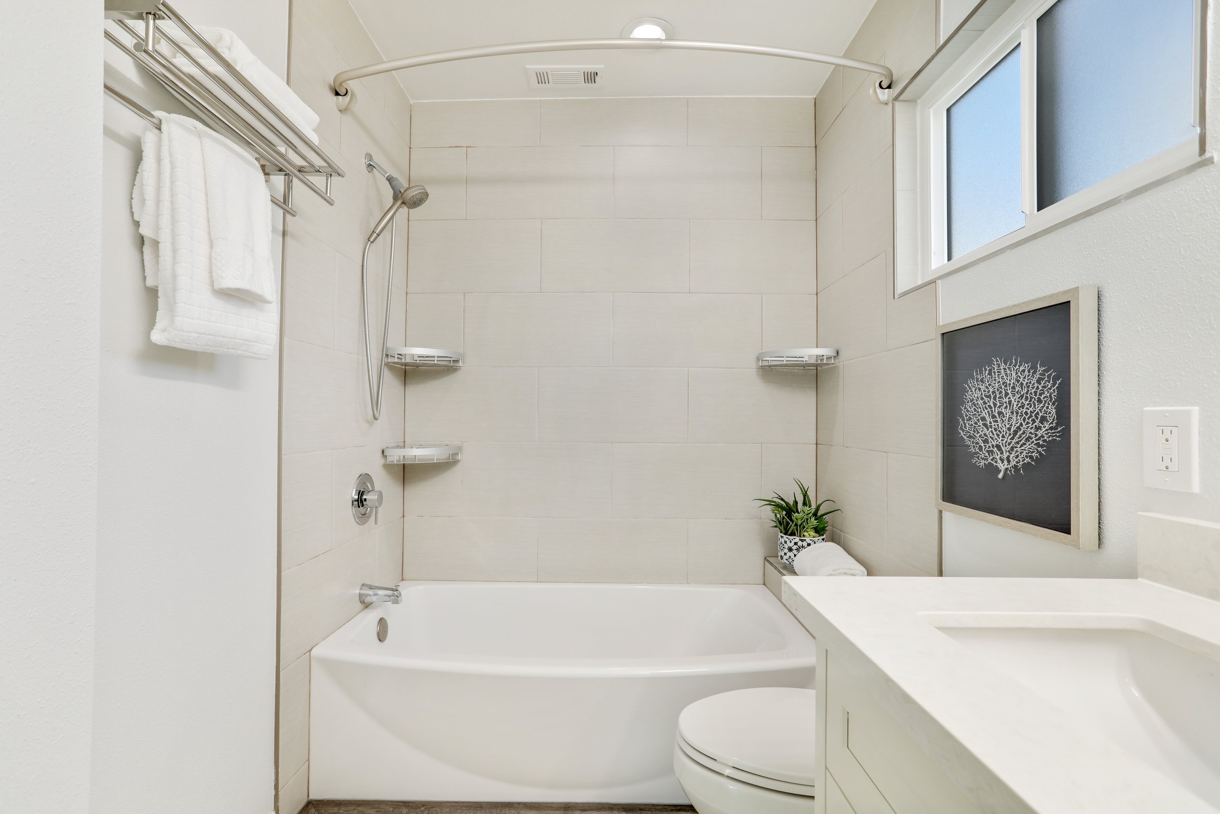 21 Master Bath Inwood41.jpeg