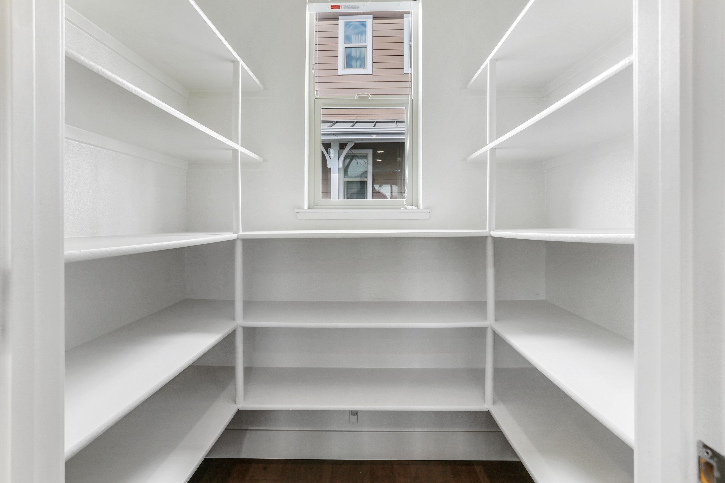18 Pantry Scottfield27..jpg