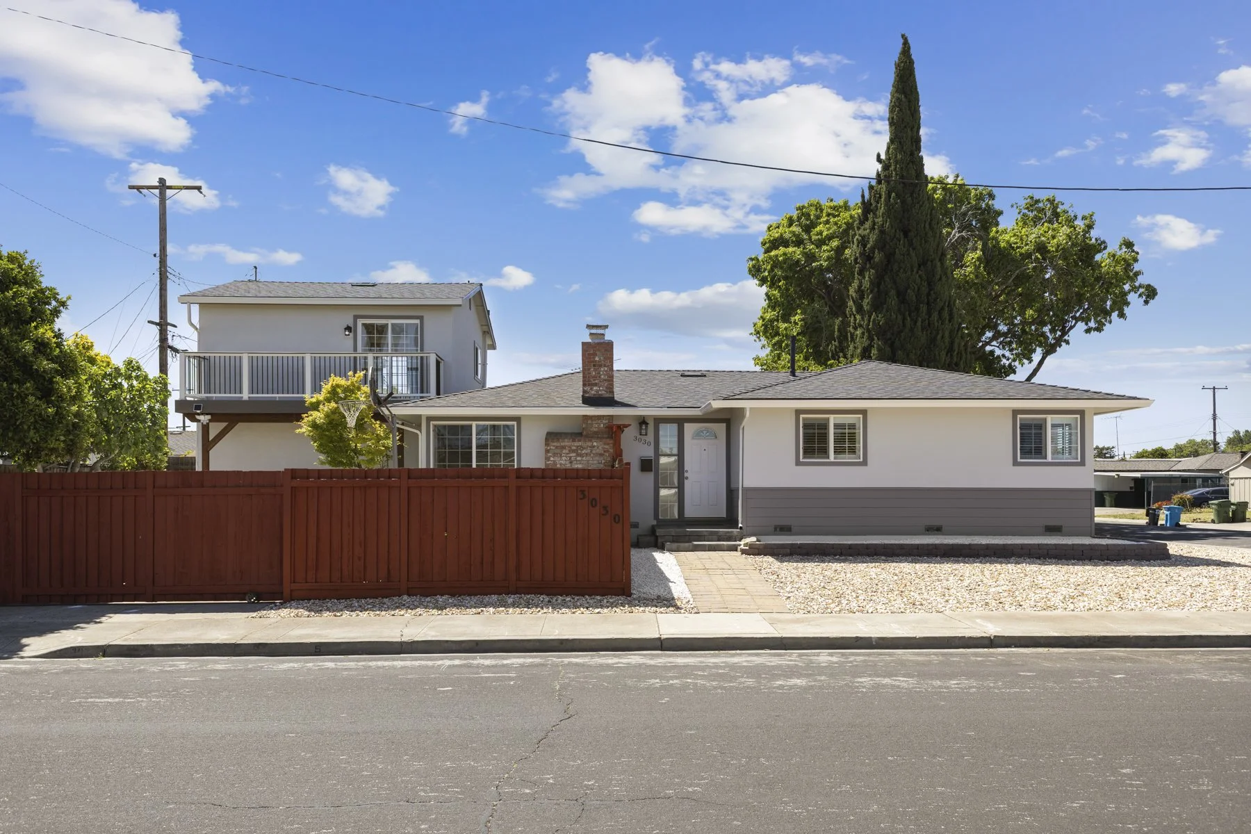 01 Front SlavaBlazerPhotography_3.jpg