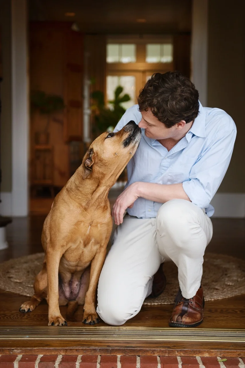 me and dakota kissing.jpeg