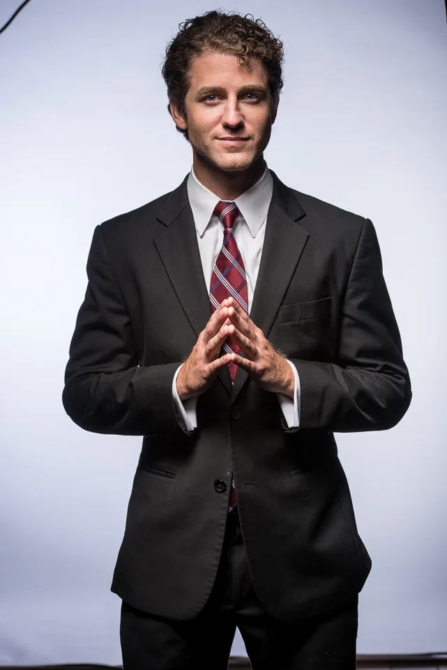 Male_Executive-0104.jpg