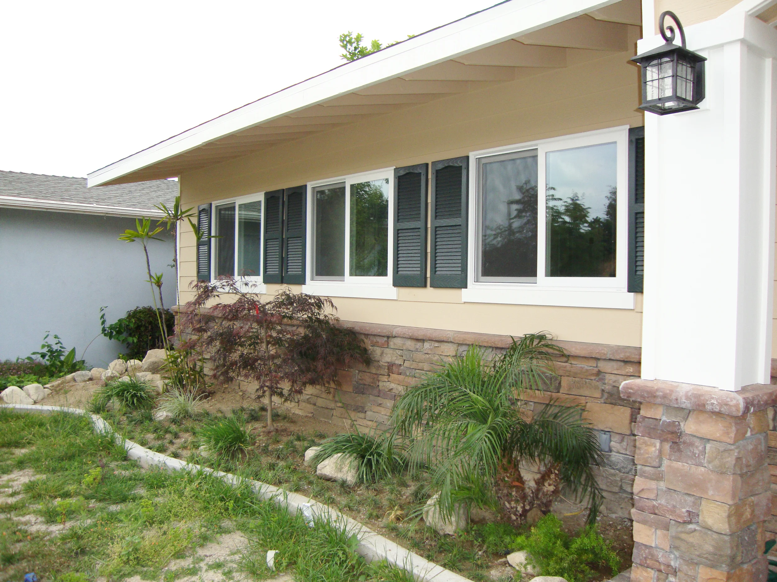 Master Bdr windows.jpg