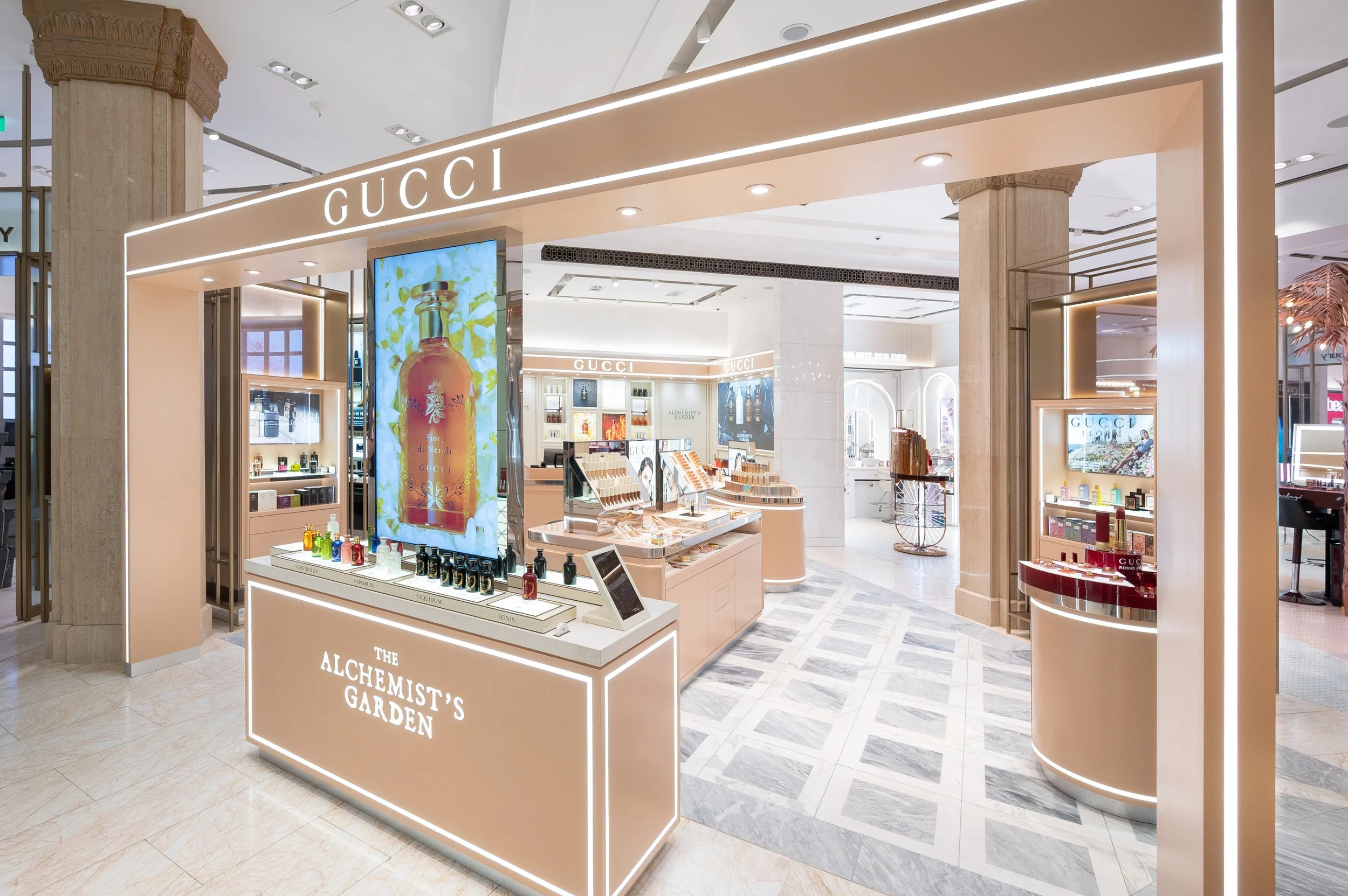 Gucci Boutique Harrods-Rocio Avidad (9).jpg