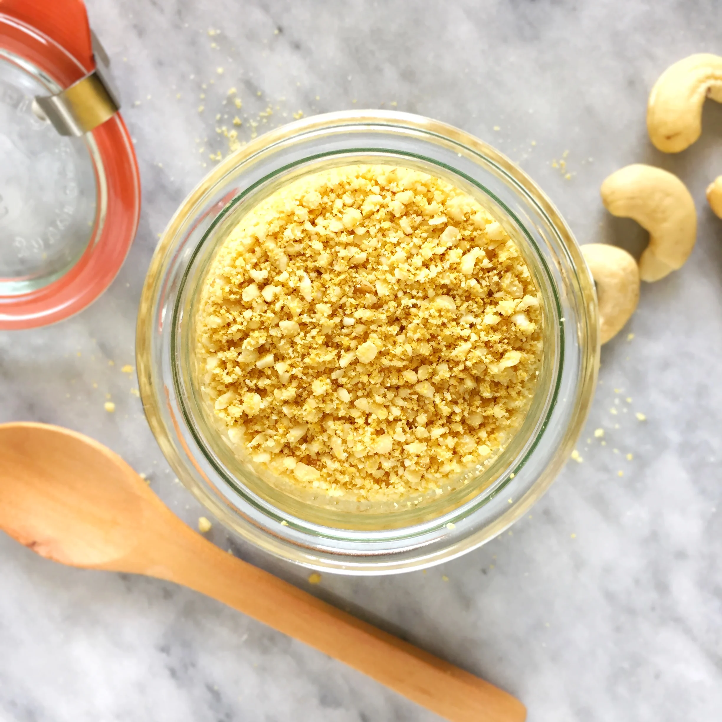 Queso Parmesano Vegano | Nutritious Vida