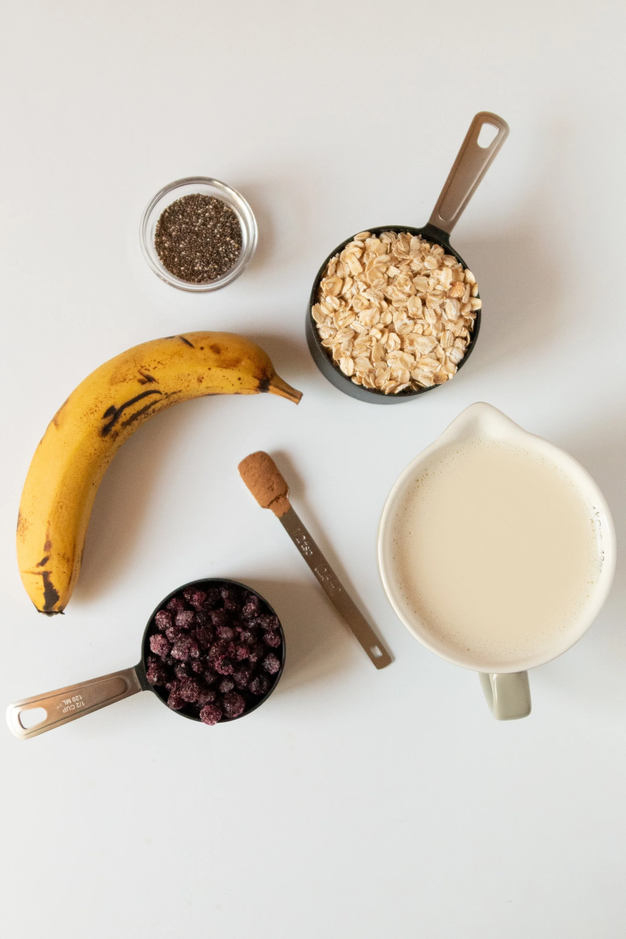 Baked+Oat+Bars-1.jpg