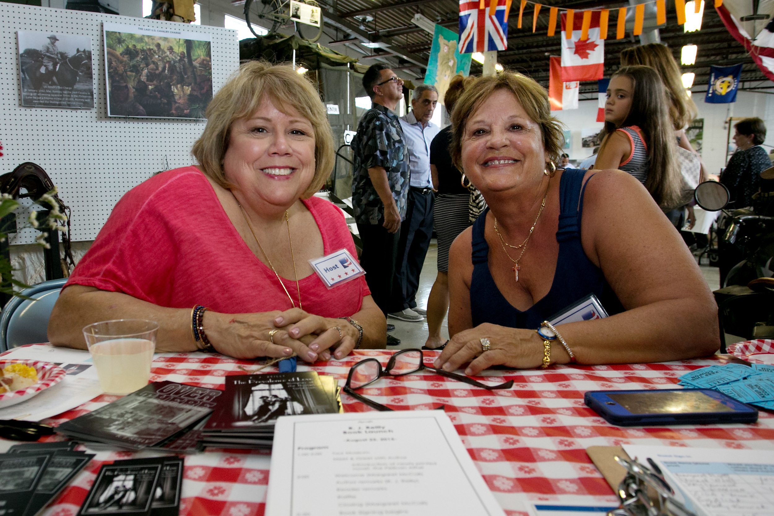 Marlene Heitmanis w Donna Fuga at Sign in Table Closeup.jpg