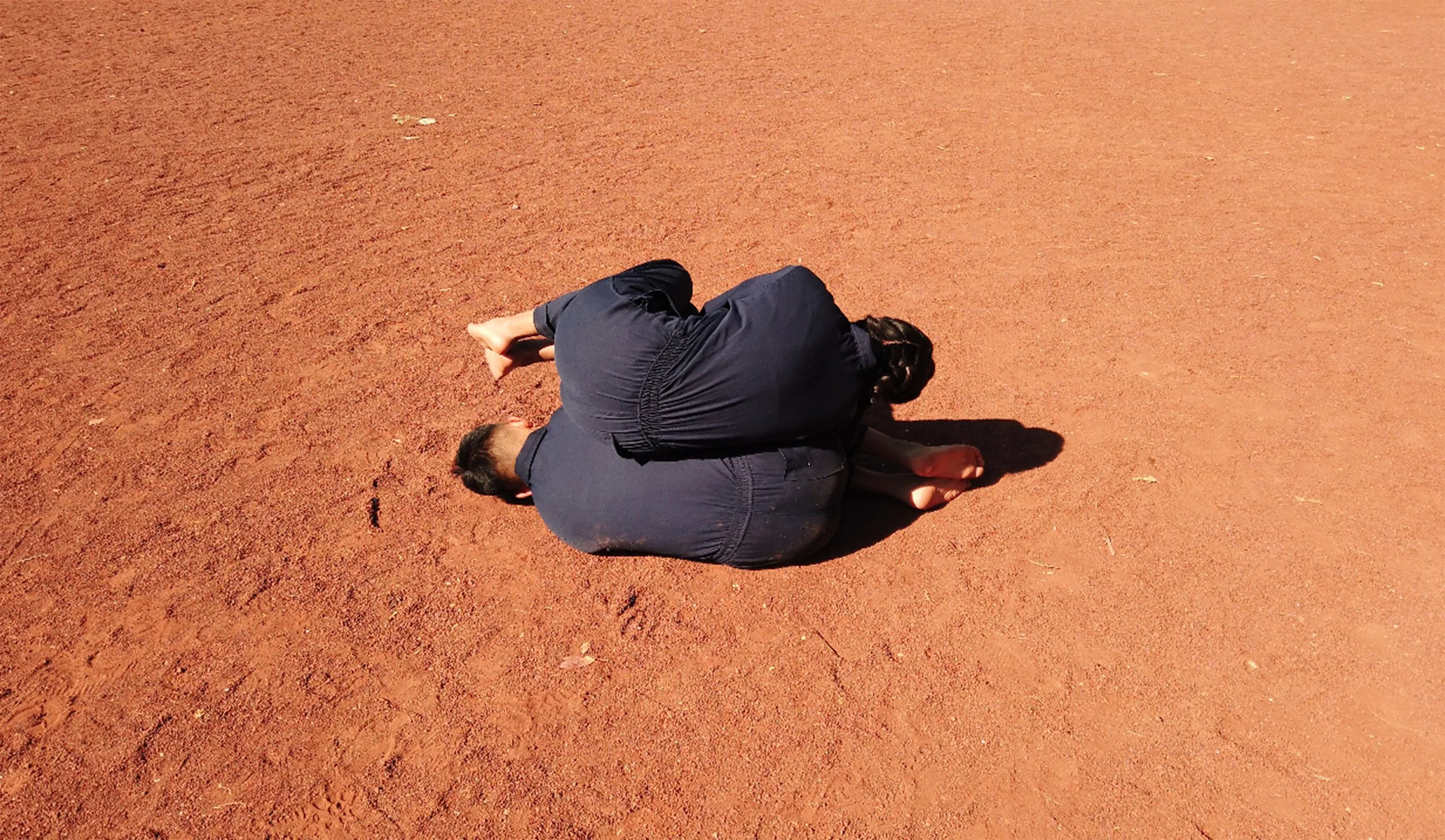 Public Screens: A Body Uncontained🌀