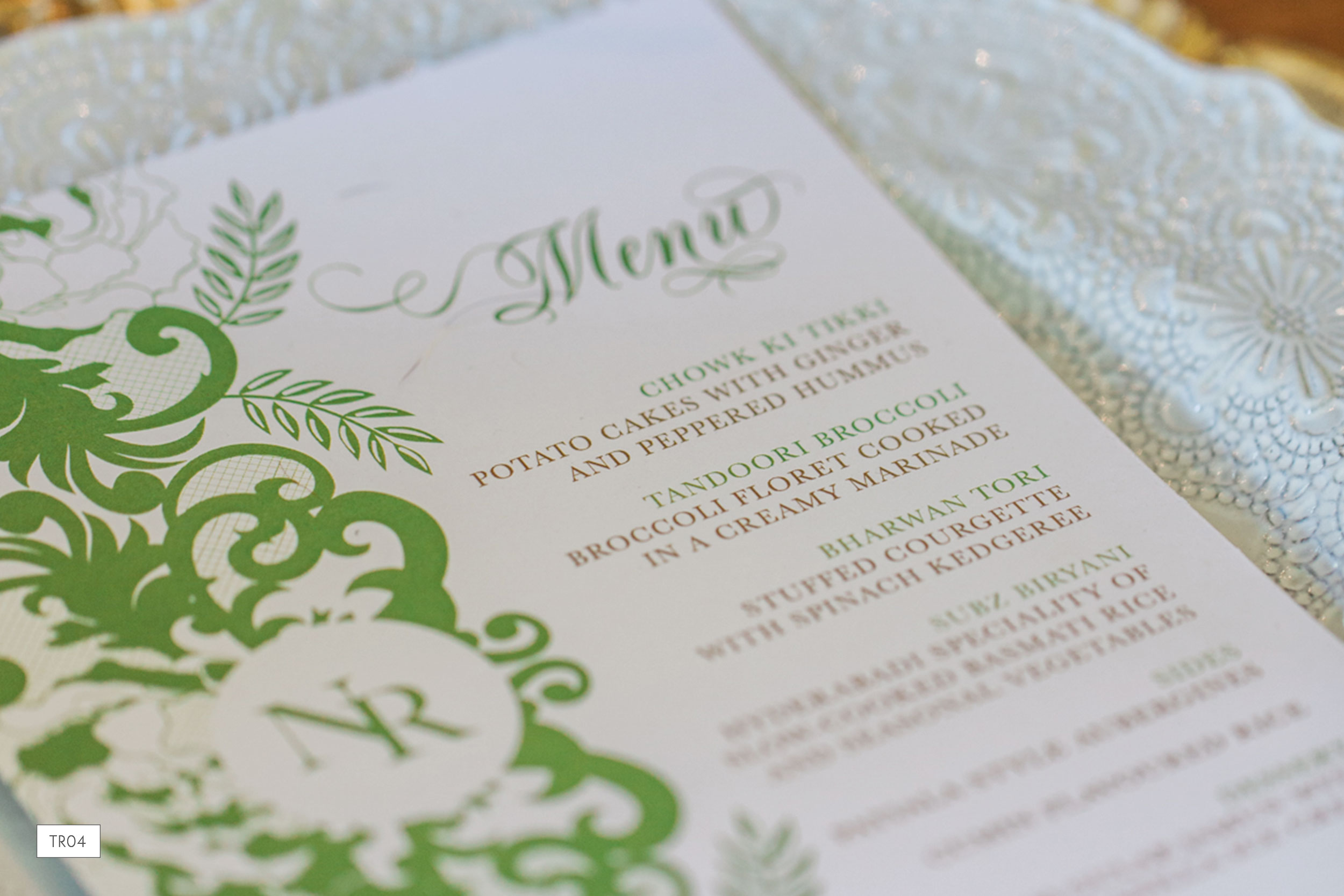 pantone-greenery-wedding-menu.jpg