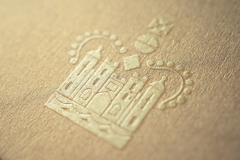 HRP_palace-wedding-invitation-design9_bespoke_ananyacards.com.jpg