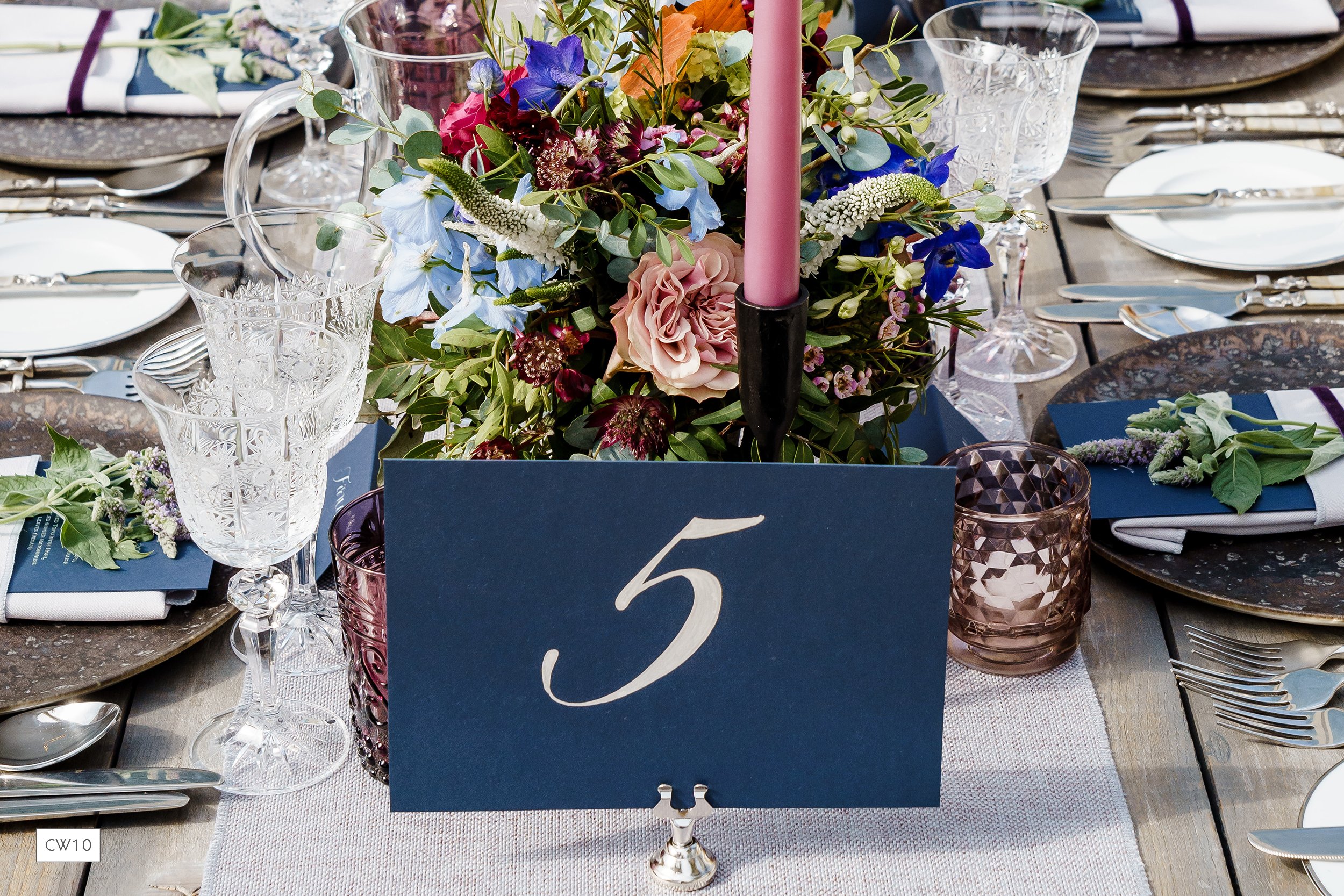 Modern-calligraphy-table-number-wedding-stationery-in-London-Dubai_CW10_ananyacards.com.jpg