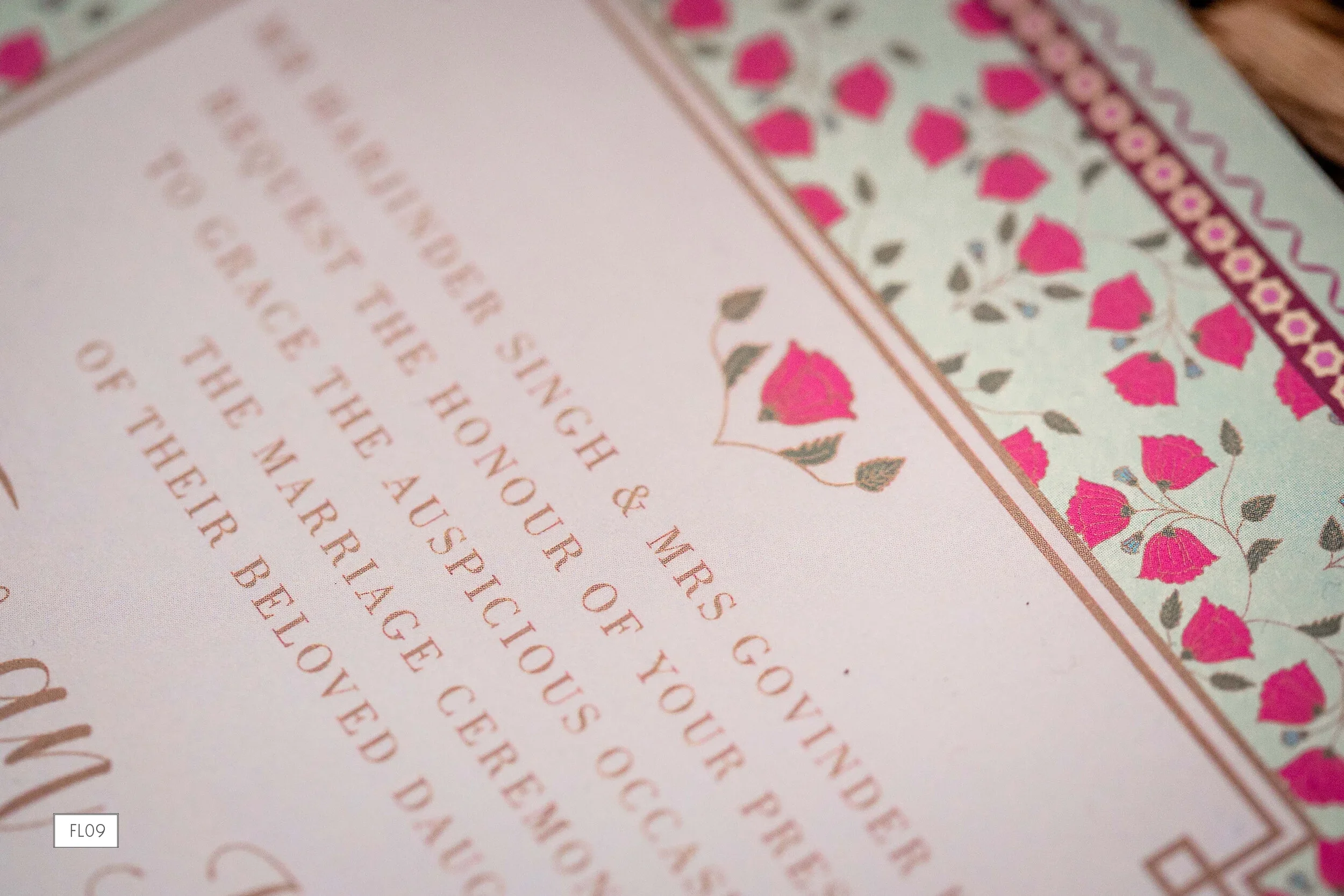 enchanted-garden-wedding-invitation-pattern-FL11_ananyacards.com.webp