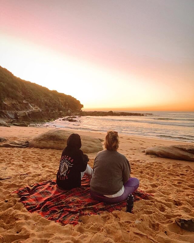 ANZAC Day Meditation with Thomas Victor Carroll 🙏🏼🕯 #anzacday #meditation #iheartnorthcurly #sunrise #lightupthedawn