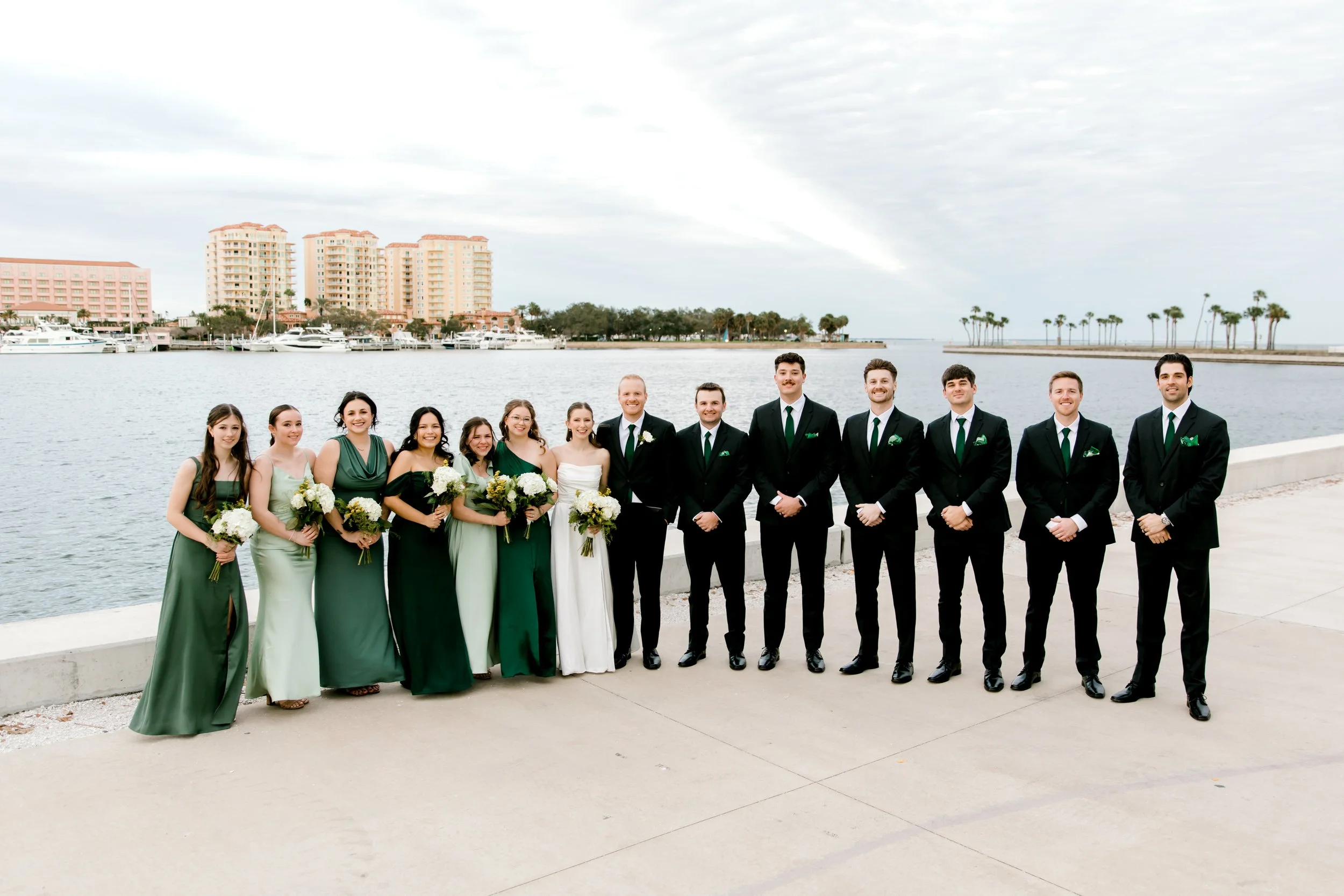 Family and Full Bridal Party1.jpg