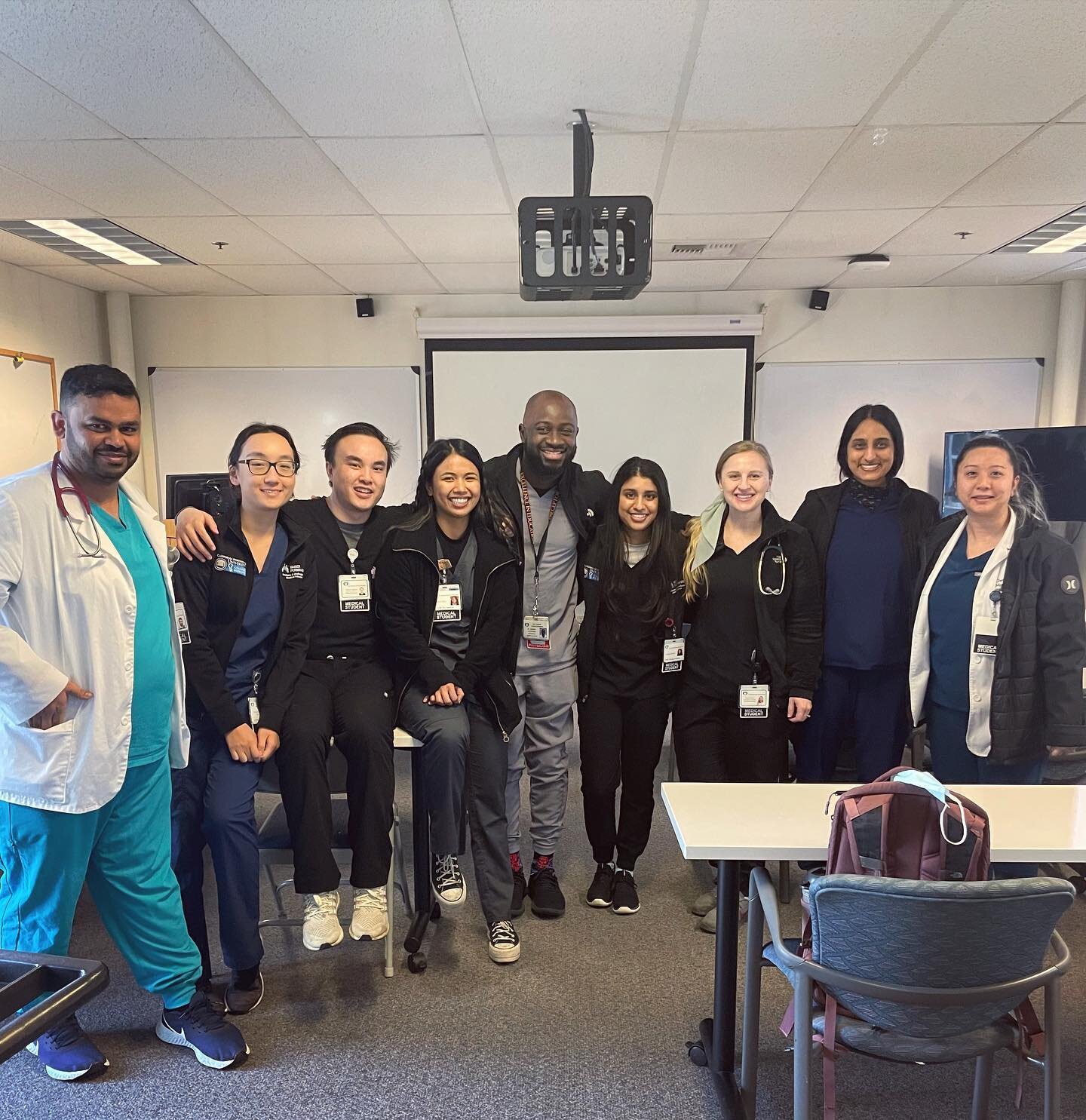 Dr. Assibey with some of our amazing students!😊🥼🤍🩺