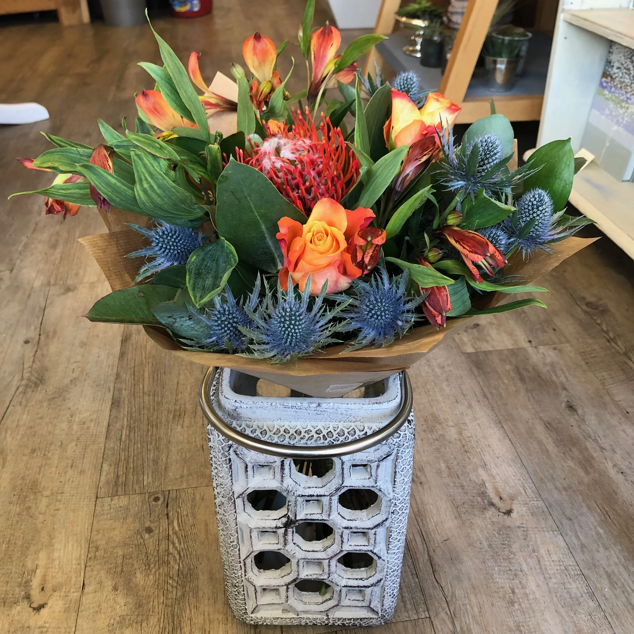 Hand tied Lantern arrangement