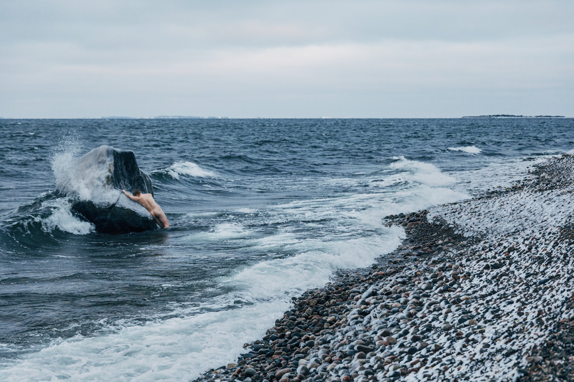 breaking_waves_svante_gullichsen.jpg
