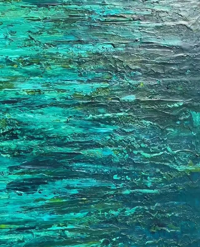 Close up video of new piece 'Swell'. When you jump into the sea to start a scuba dive, there is this magical moment of feeling &lsquo;at one&rsquo; with the rhythm of the sea, the swell. ⁠
⁠
Available from my Artfinder Shop from linkin bio above or⁠
