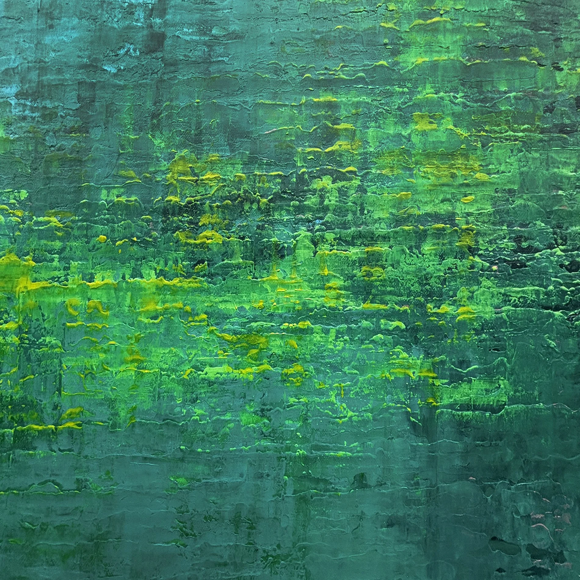 soothe close up right hand side web.jpg