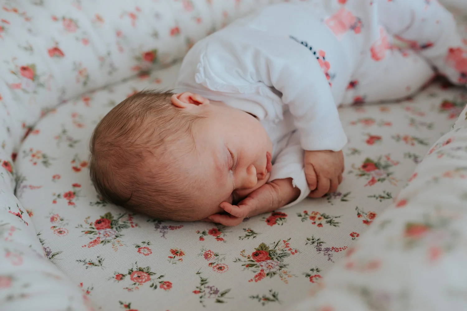 Newborn Lifestyle-65.jpg