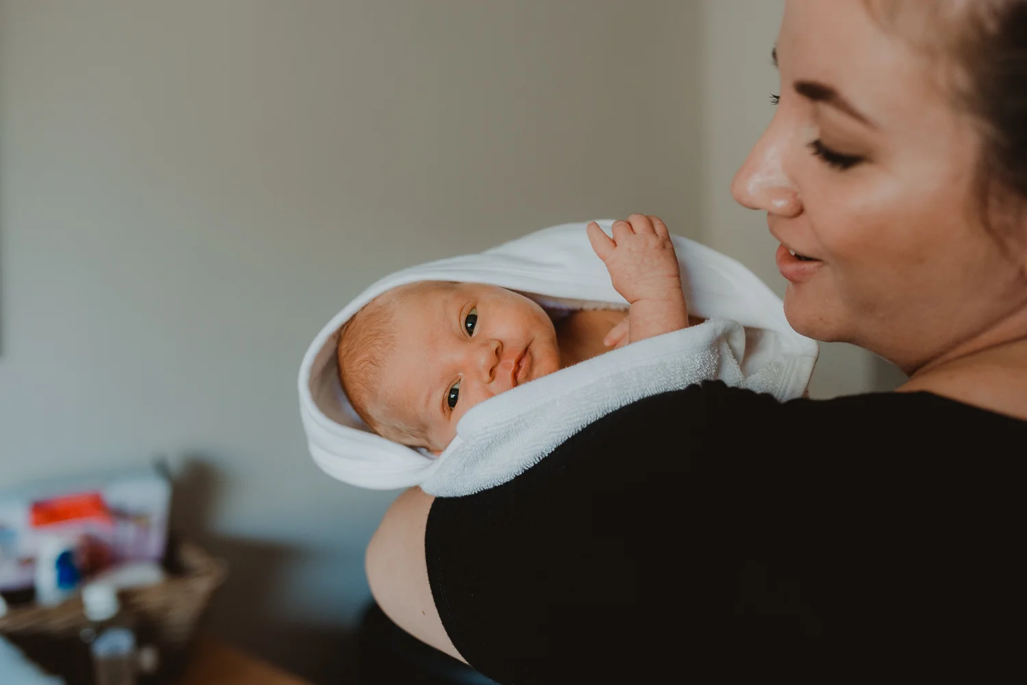 Newborn Lifestyle-18.jpg