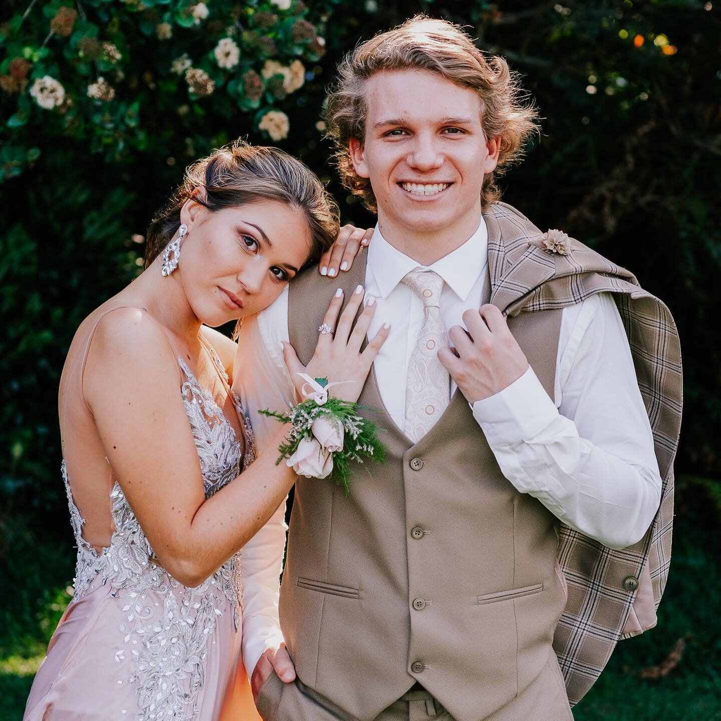 Clarize and Franco dressed to the nines!
➳
➳
➳
➳
➳
➳
#matricfarewell2018 #matricdance2018 #portraitphotography #portrait  #coupleshoot #love #couplegoals#couple #photography #couples #cutecouples #couplesphotography#couplephotography #couplelove #cou