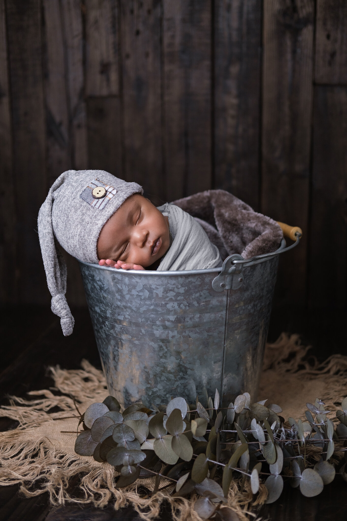 Newborn-11.jpg