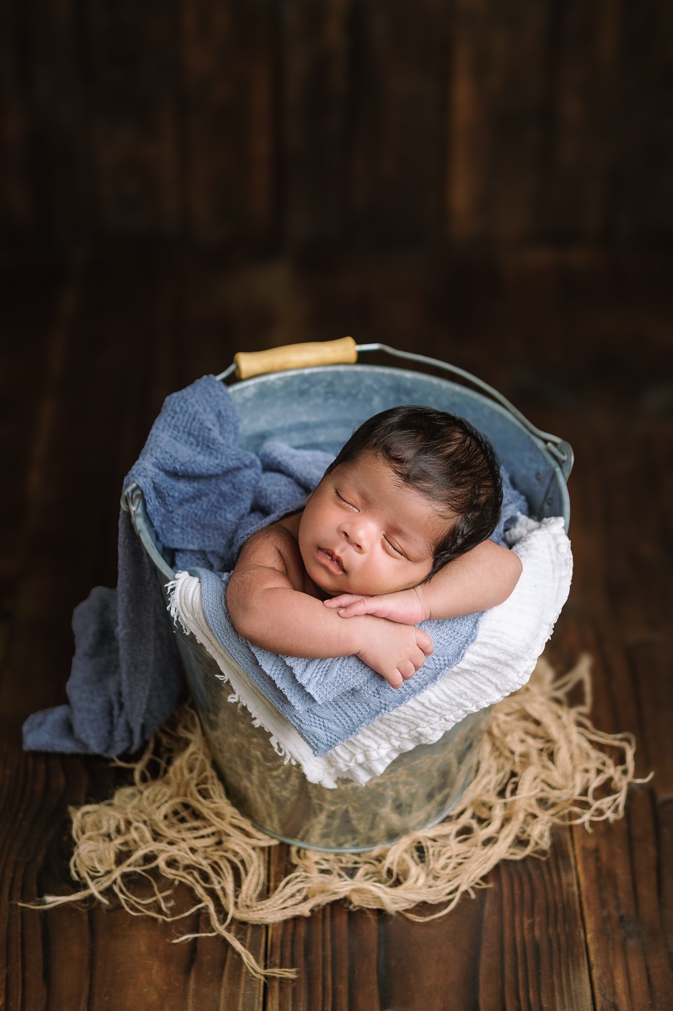 Evan Newborn-17.jpg