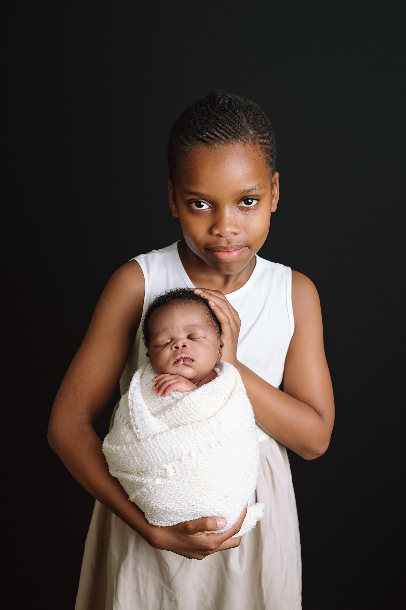 Mason & Olivia Christmas-13.jpg