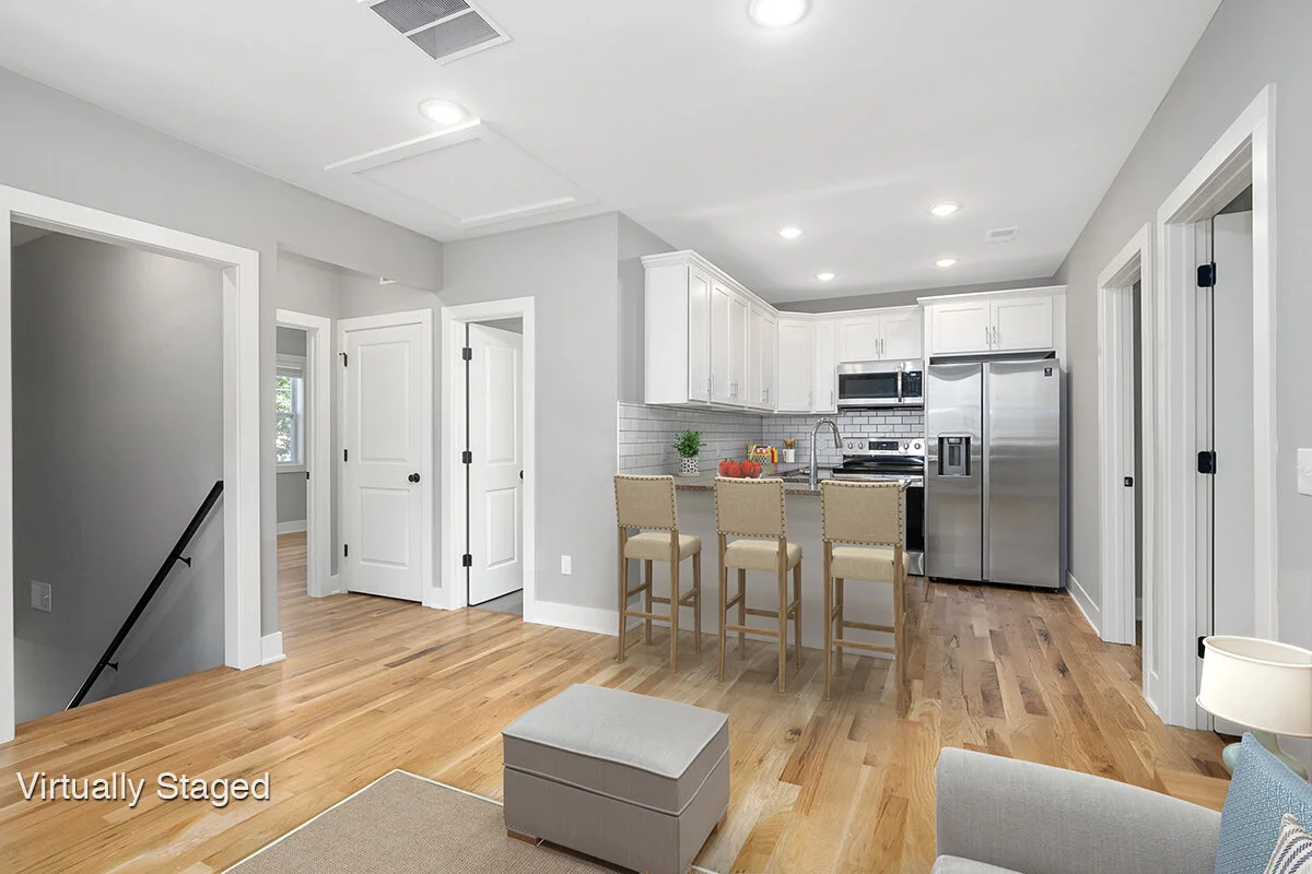 Available August 1, 2026 654 11th st #2 Grand Rapids, MI 49504 