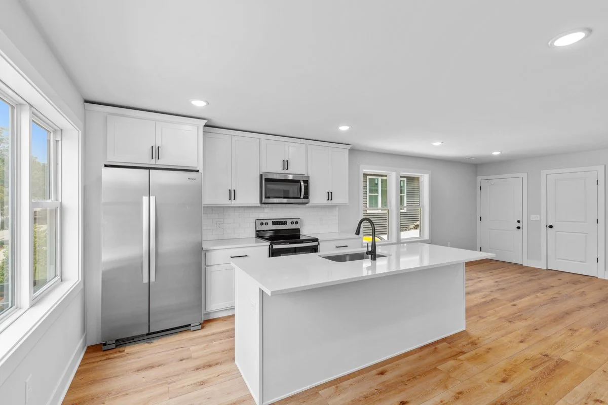 Available August 1, 2026 1004 Diamond Ave NE #2 Grand Rapids, MI 49503
