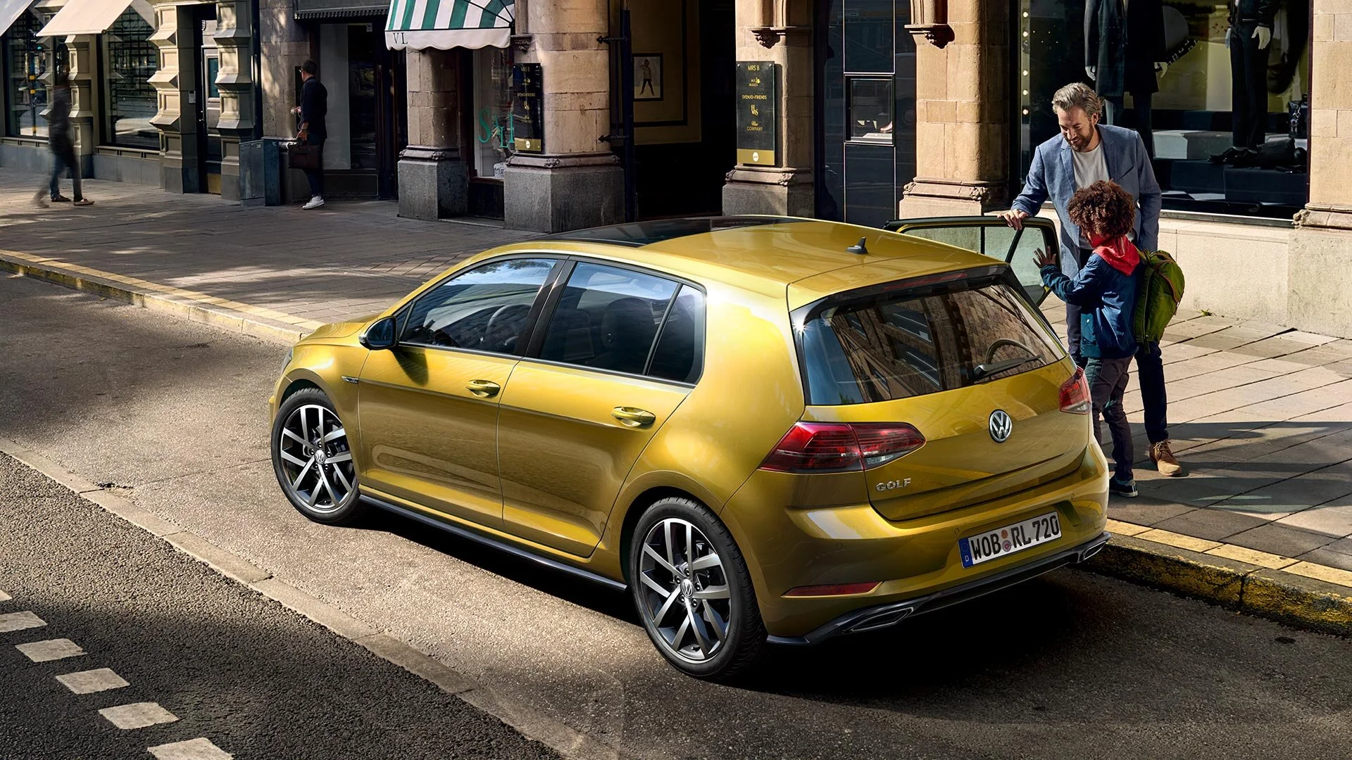 golf-gl4710-exterior-1920x1080.jpg