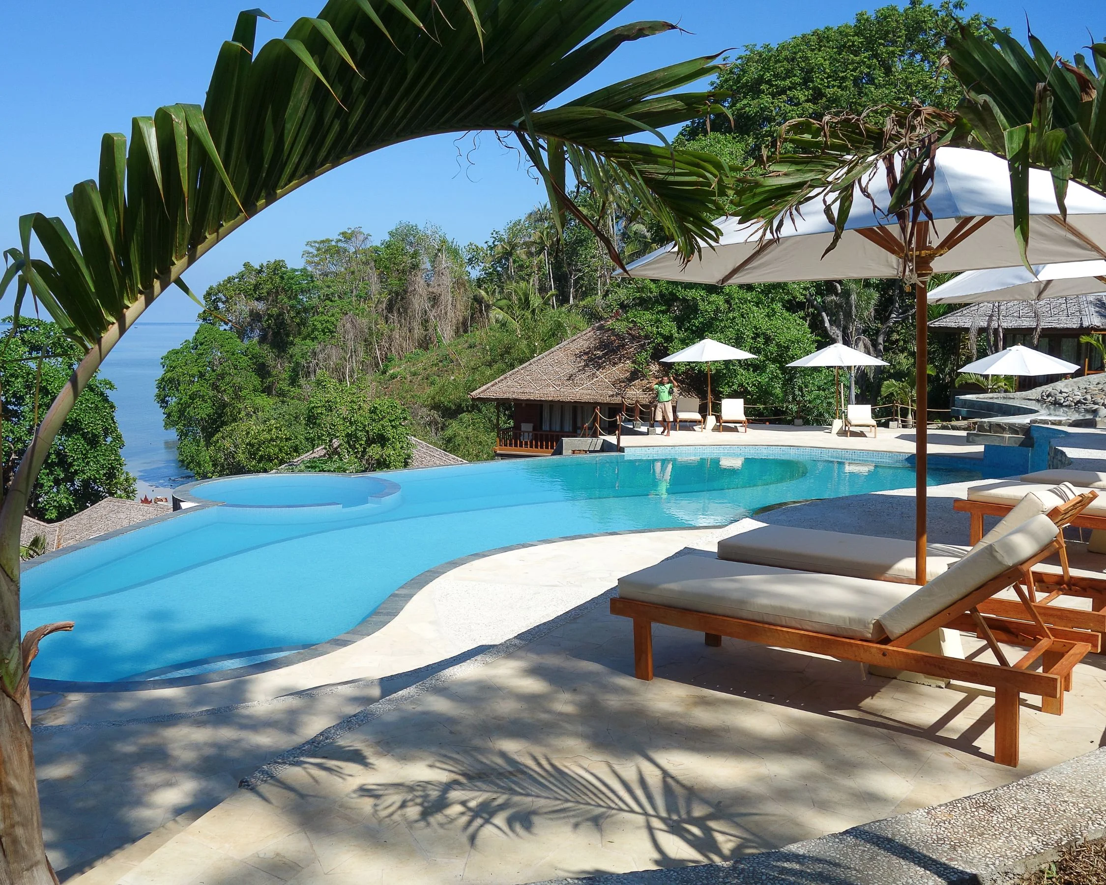 Bunaken Oasis infinity pool overlooking the ocean