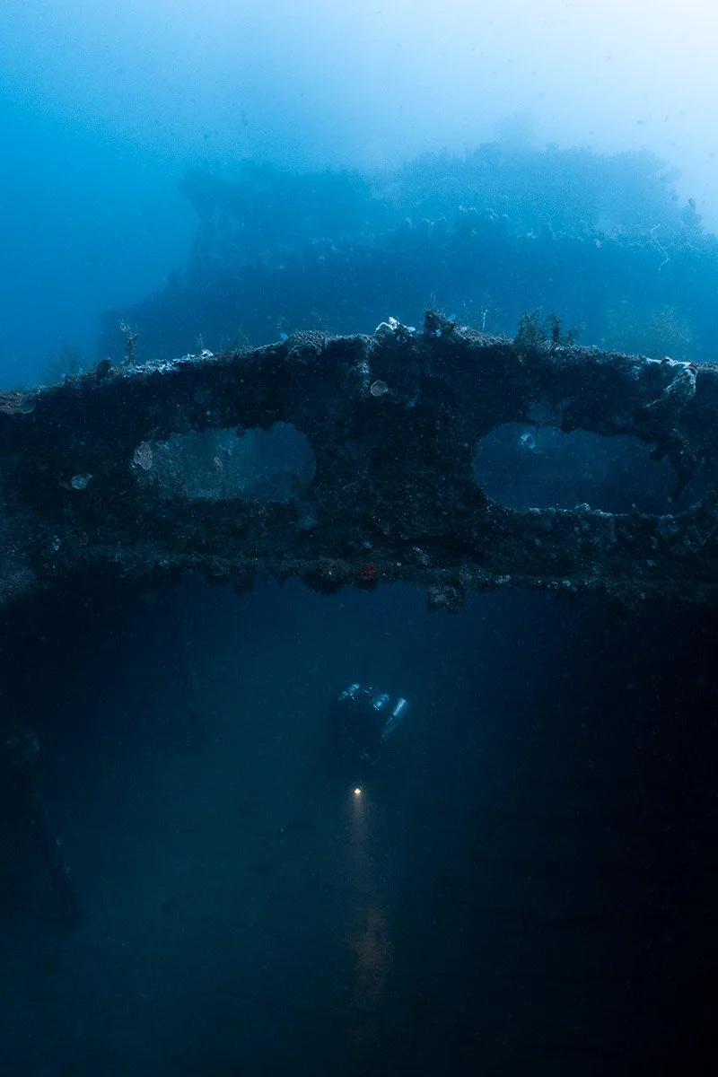 Bunaken-Oasis---wreck--1r.jpg