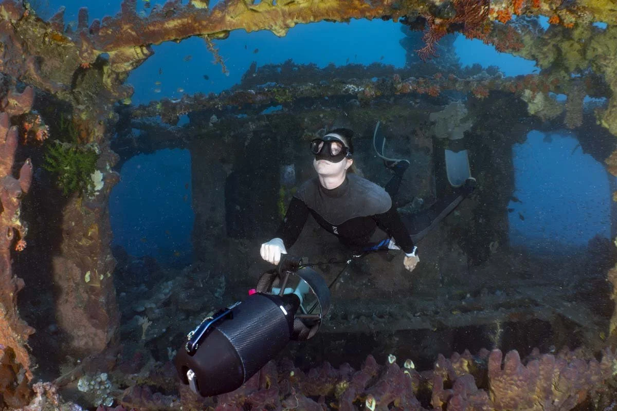 Bunaken Oasis - wreck -9.jpg