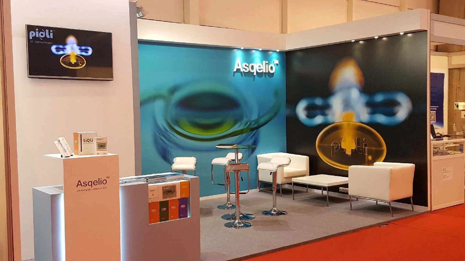 ESCRS 2017 Booth 2.jpg