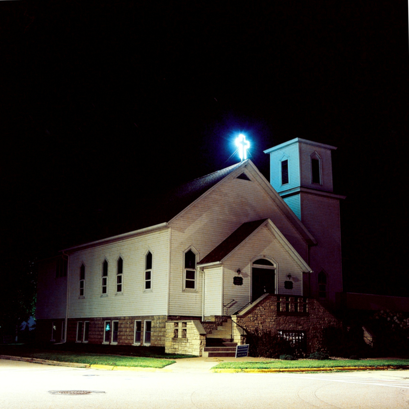 First Presbyterian Church in Winneconne, WI (night)