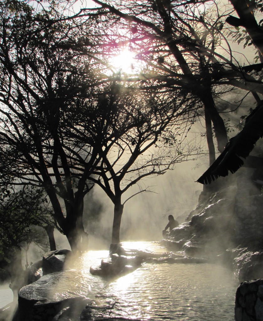 EARLY MORNING IN TOLANTONGO