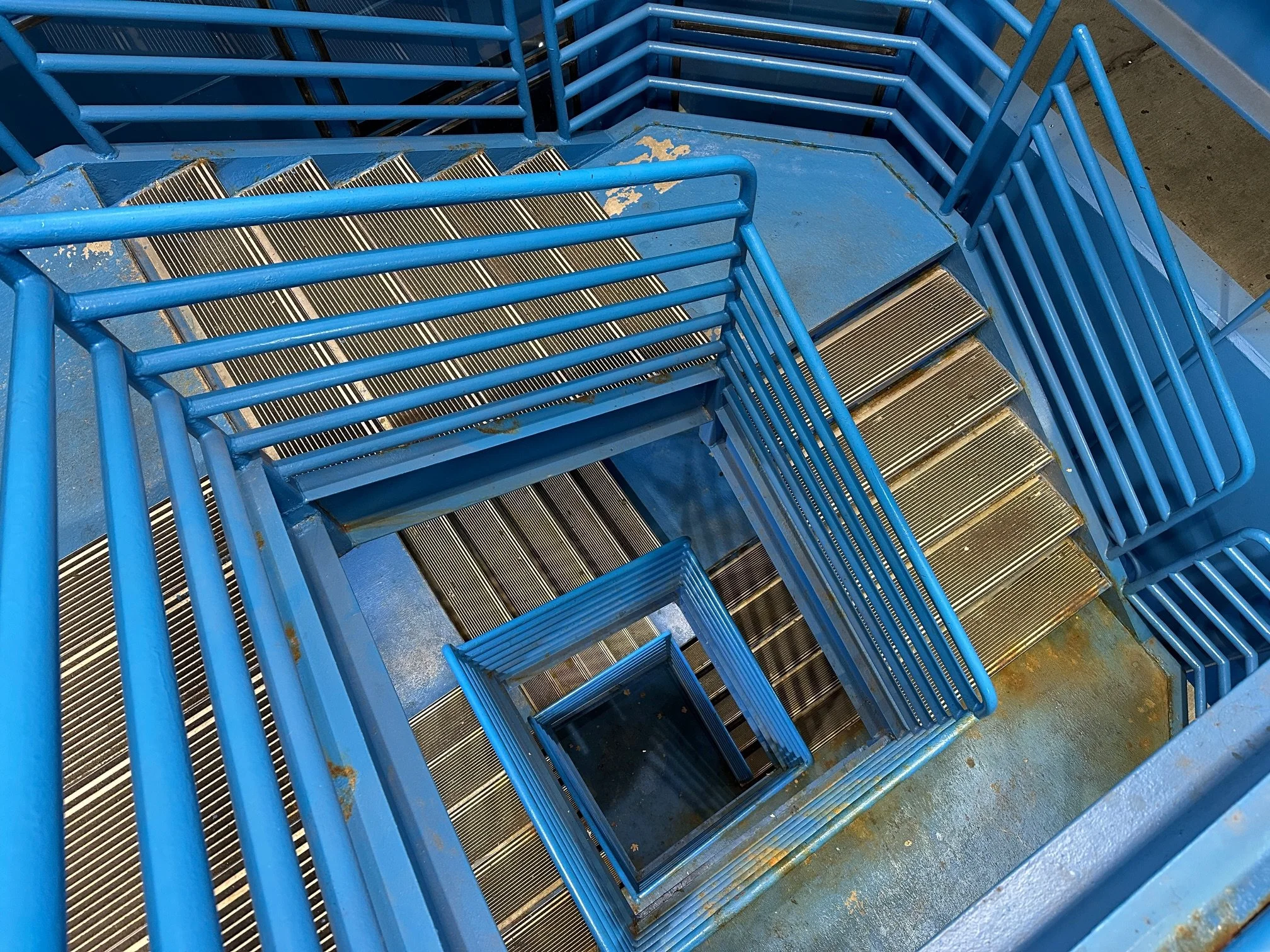 IBlue stair MG_9407.jpg