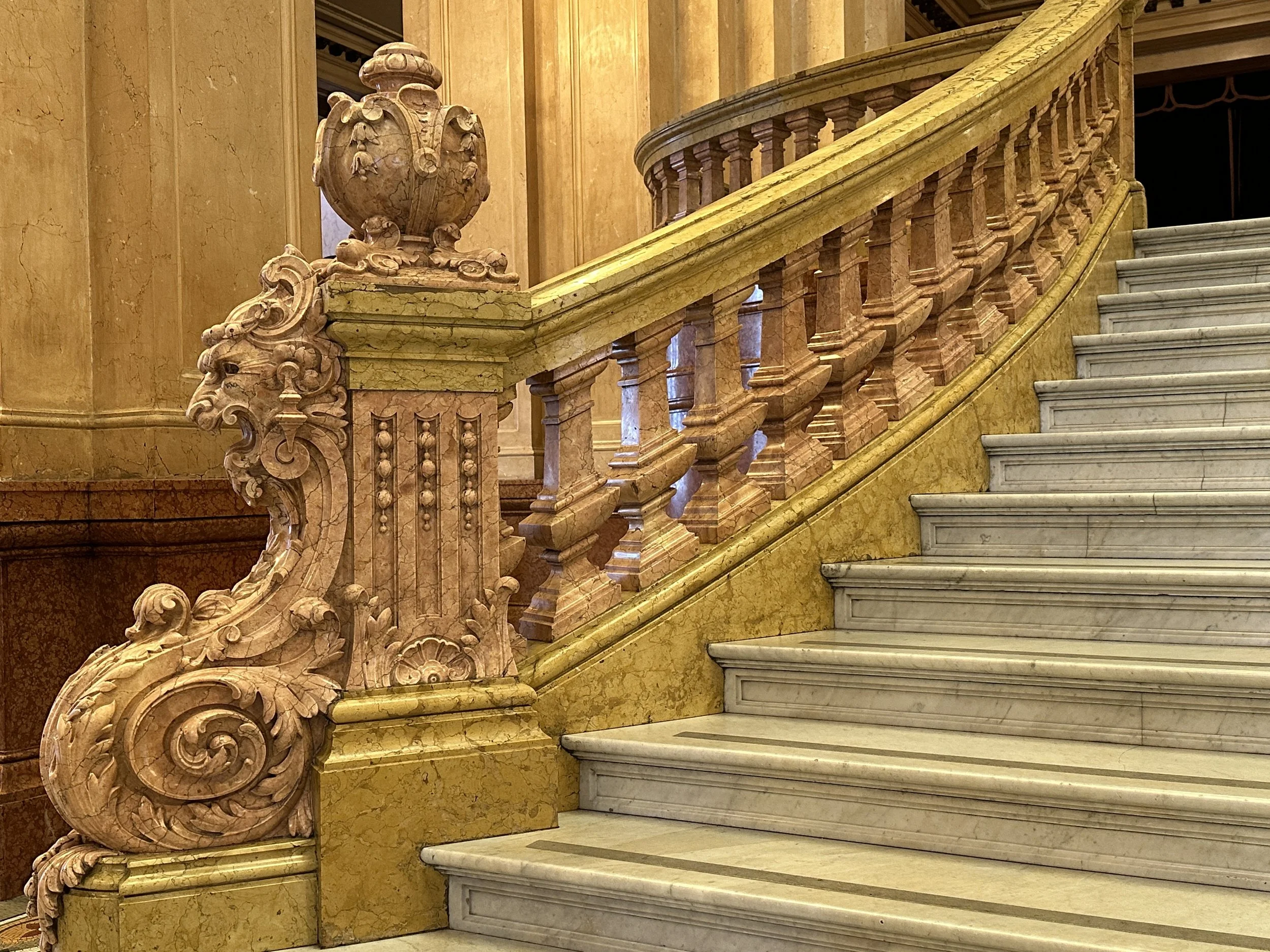 BA balustradeIMG_2040.JPG