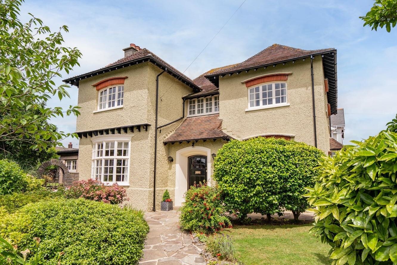 A recent property captured for @fineandcountryswansea 📷

#propertyphotography #realestatephotography #promotionalphotography #architecturalphotography