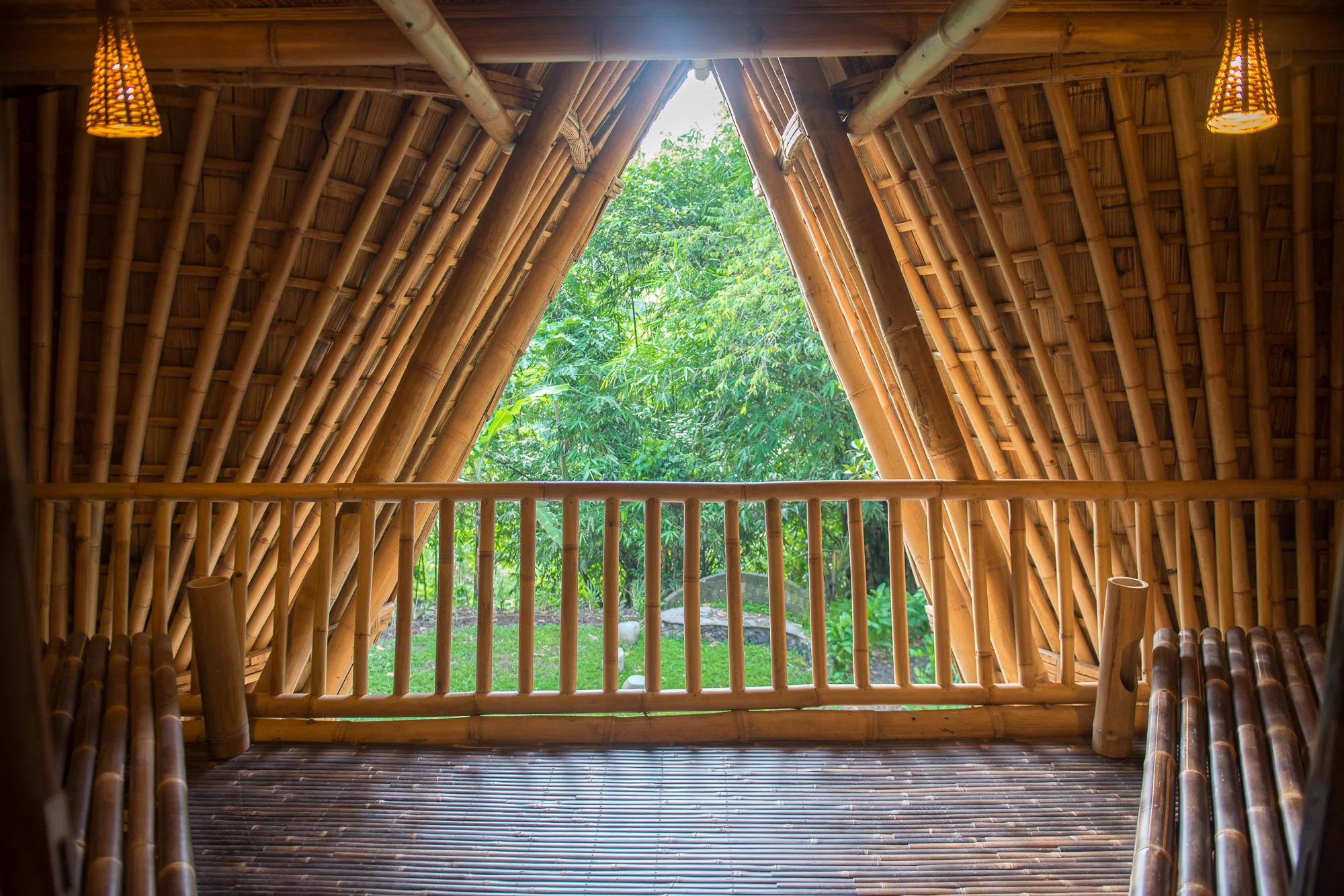 Porch1.jpg