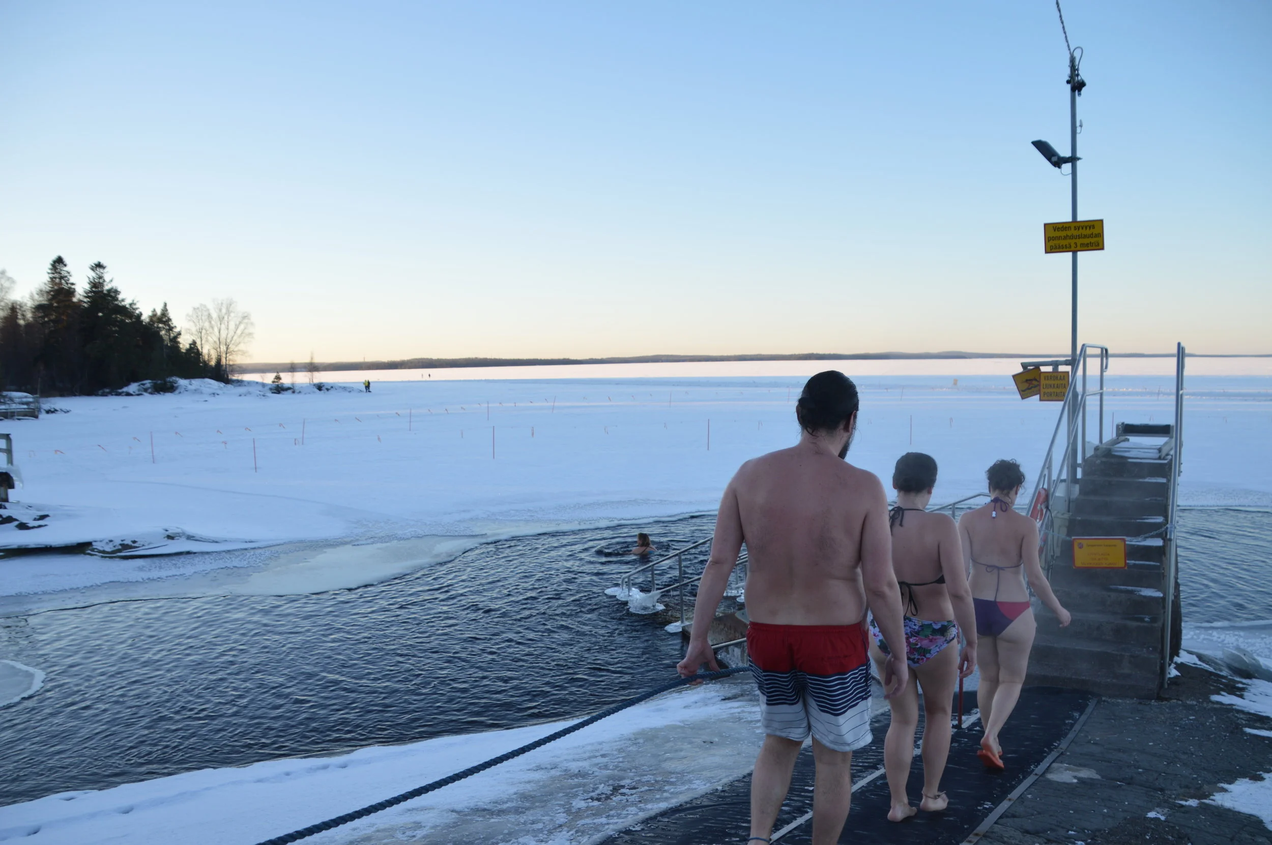guided-sauna-and-swimming-tour011.JPG