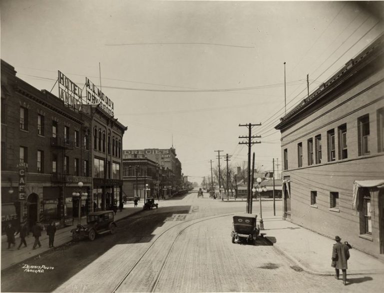 Main Ave 1922, Fargo, ND