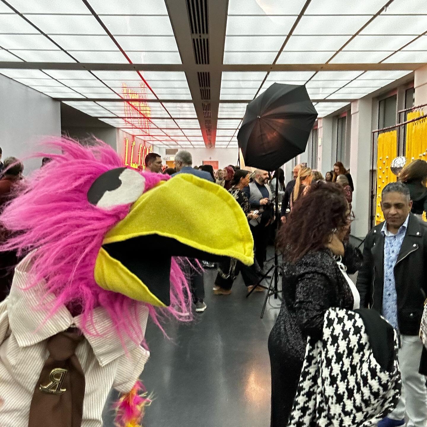 Couple two-tree shots from when the @chicago_reader whisked me away for a Cinderella evenin performing at the @mcachicago with the legendary @jake.austen 🤩 Magic and mayhem, all for free press and my favorite gang of muckrakers for 51 years and goin
