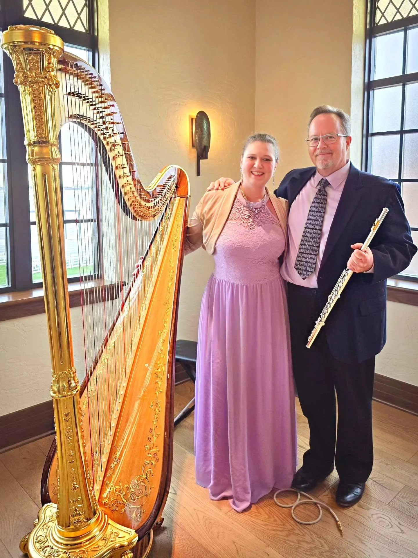 Www.TheMichiganHarpist.com
Www.youtube.com/@themichiganharpist
***
Last (anticipated!) wedding ceremony of 2025, and first wedding ceremony duo with Doug Stewart, flutist extraordinaire!
Doug and I have performed together many times before, but thi