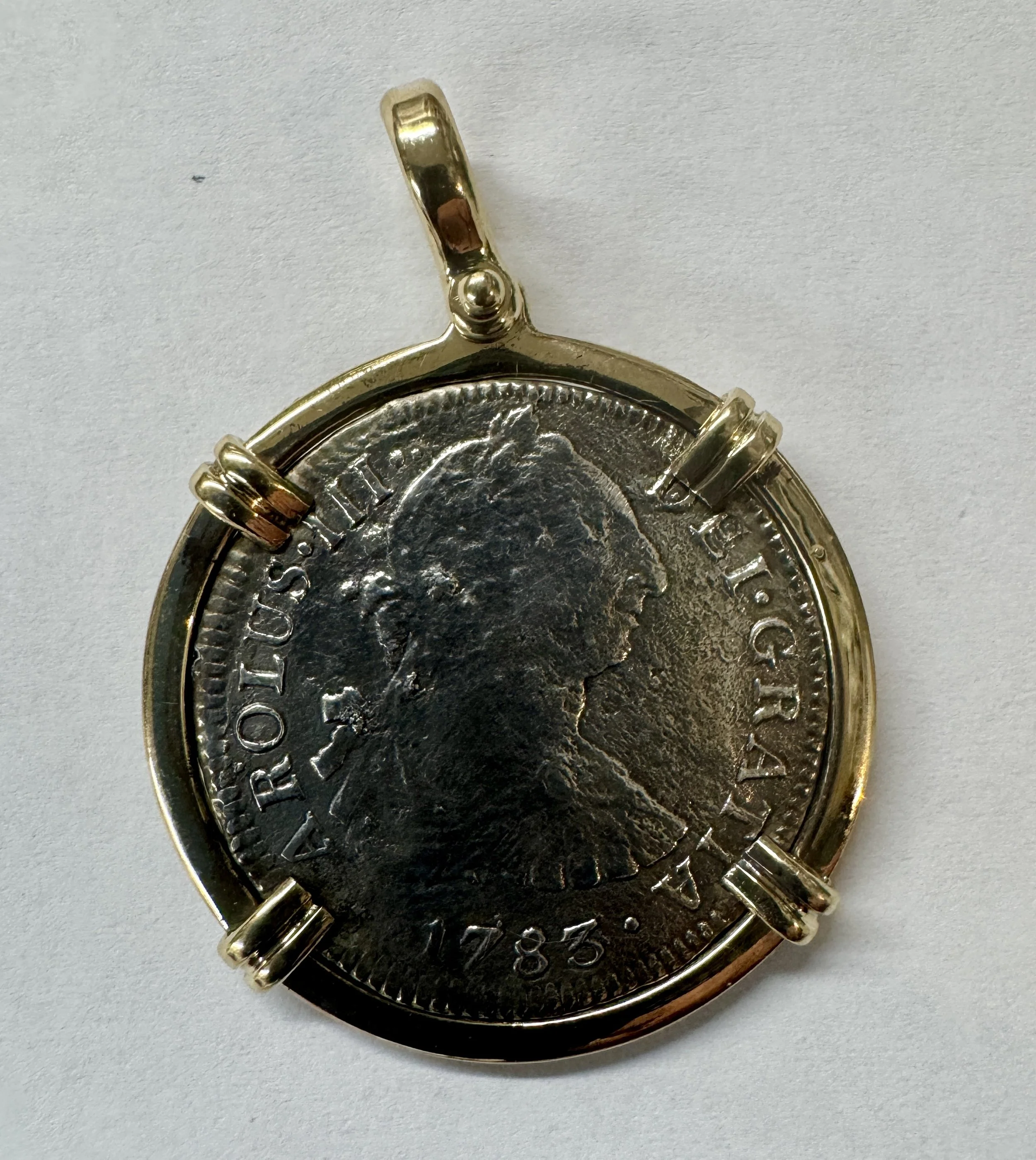 2 Reales Silver Coin 1783 from El Cazador mounted in 14k Gold