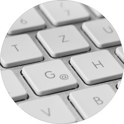 Serge-Rossinski-Texter_Home-Kontur.png