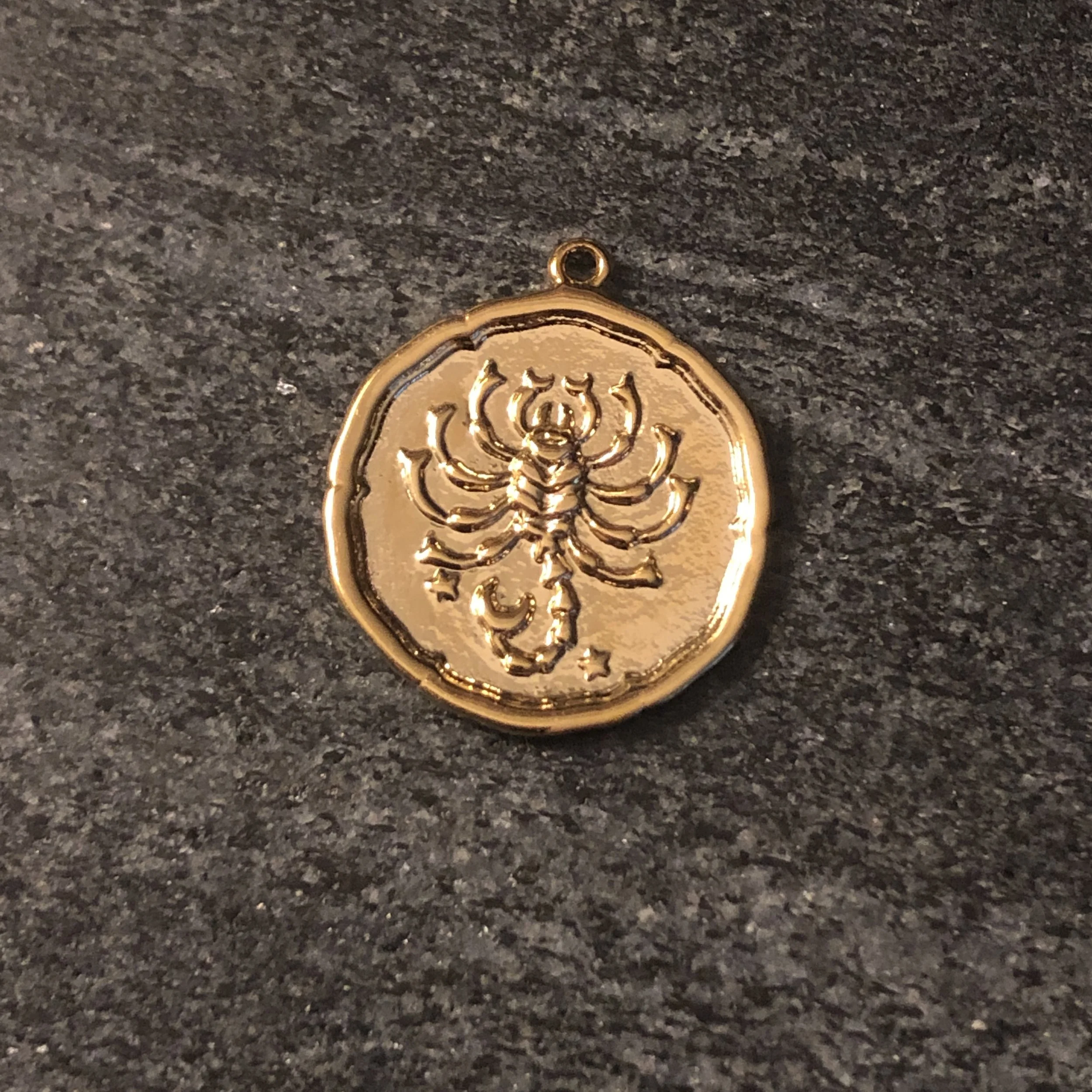 scorpio-pendant.JPG