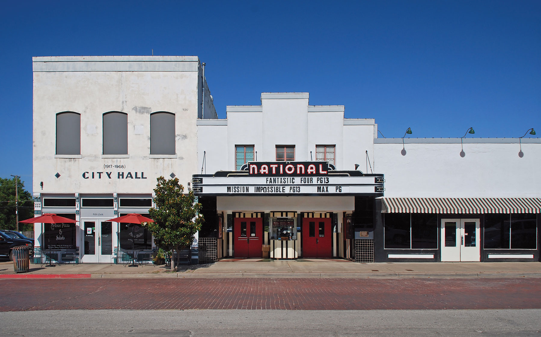 National Theater, Graham